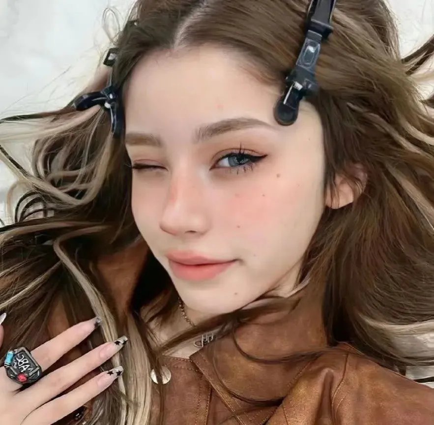 时尚女模头